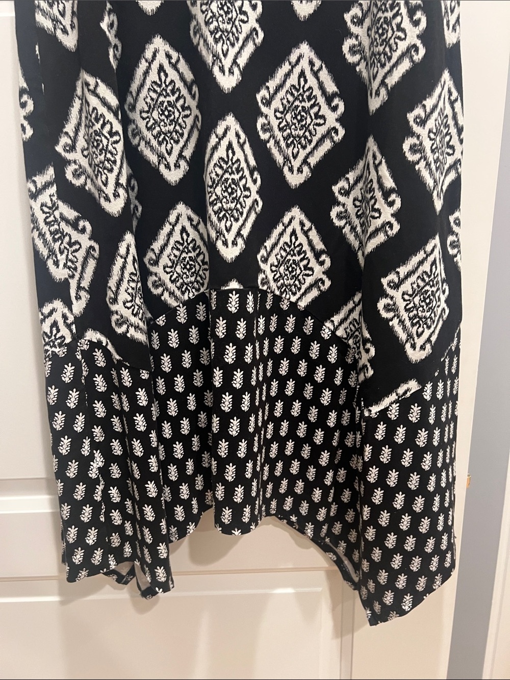 Tommy Bahama Black and White Sleeveless Maxi Dress with Diamond Medallion Print - Picture 3 of 5